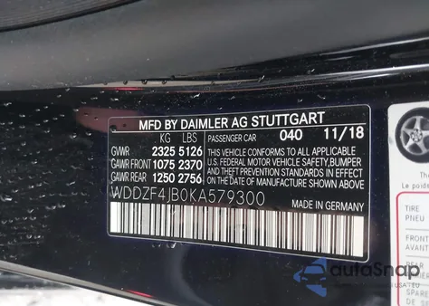 2019 Mercedes-Benz E 300 z USA, uszkodzony, nr VIN WDDZF4JB0KA579300